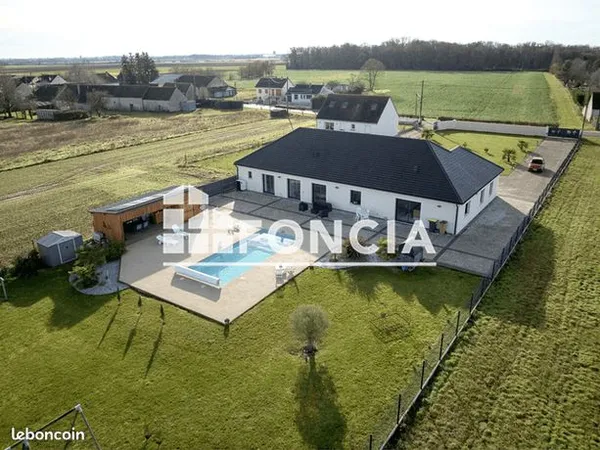 Maison 5 pièces 224 m² 