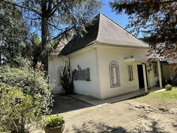 Maison 6 pièces 190 m² 