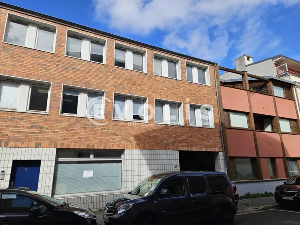 Bureaux 85 m² 