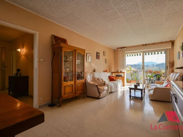 Appartement 4 pièces 83 m² 