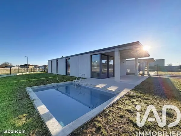 Maison 5 pièces 104 m² 