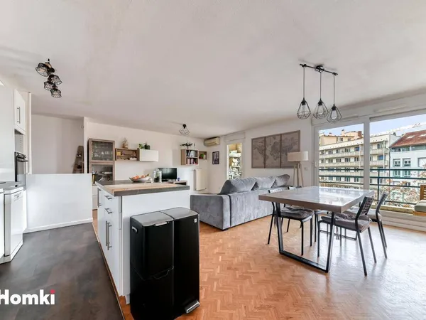 Vends T4 - 95m² - Lyon 69007 