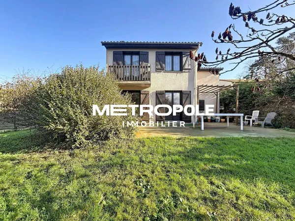Maison 5 pièces 120 m² 