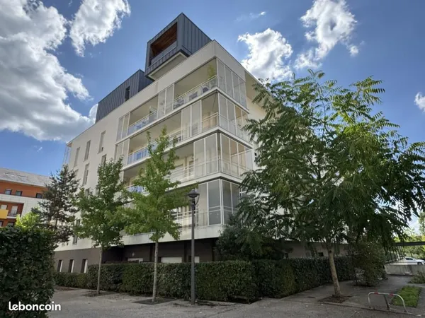 Appartement 3 pièces 61 m² 