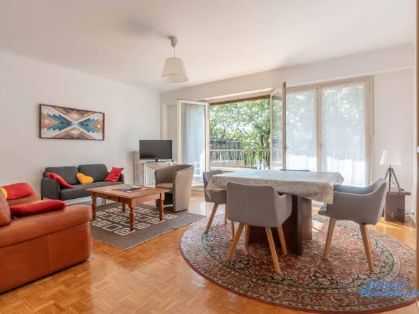 Appartement 3 pièces 81 m² 