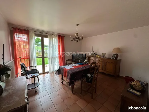 Maison 6 pièces 99 m² 