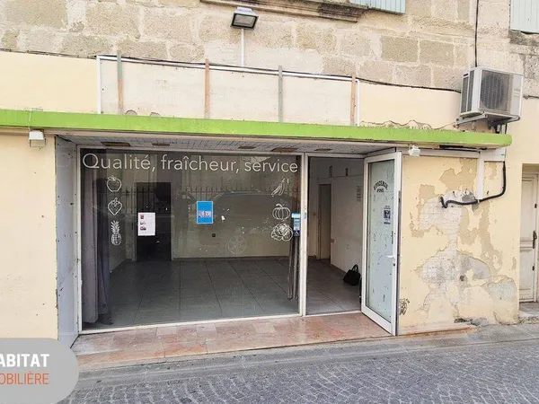 Local commercial 64 m² 