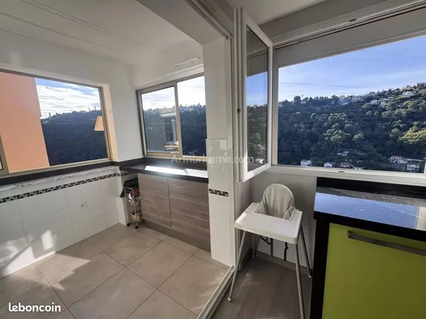Appartement 4 pièces 70 m² 