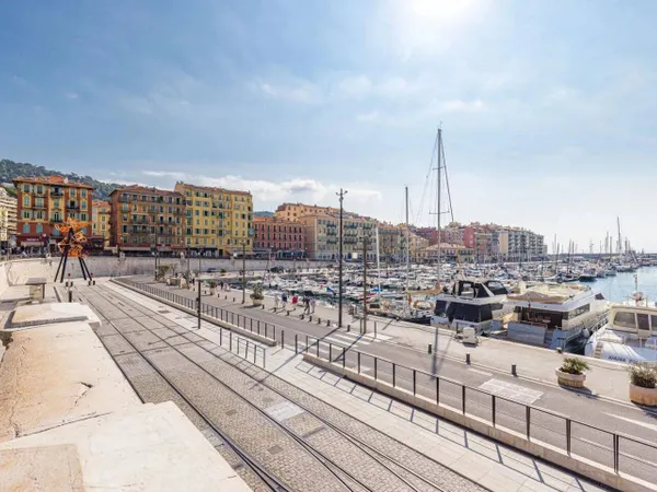 Local commercial 17 m² 