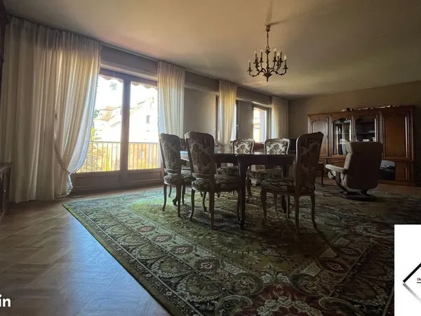 Appartement 5 pièces 168 m² 