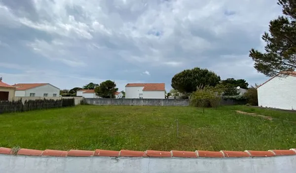 Terrain 465 m²