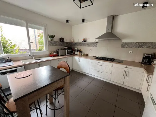 Maison 3 pièces 97 m² 