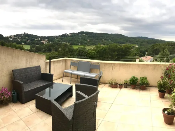 Appartement 3 pièces 74 m² 