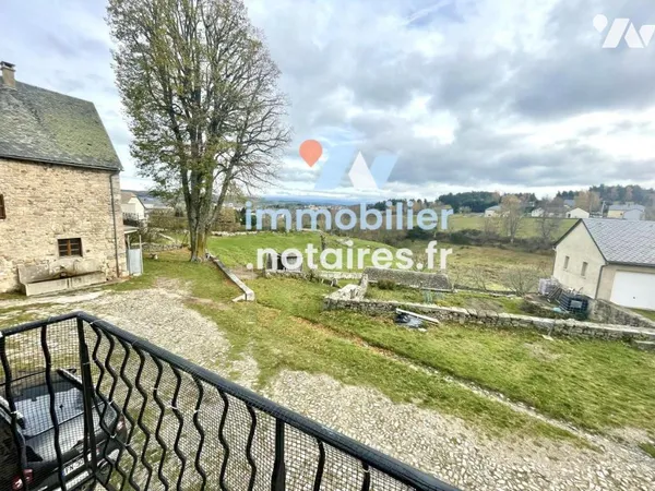 Maison 8 pièces 71 m² 