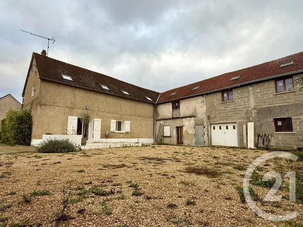 Maison 8 pièces 203 m² 