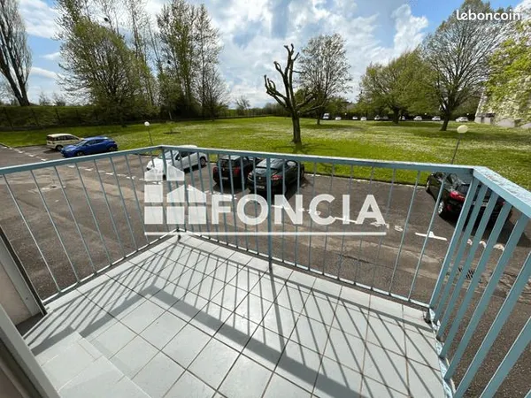 Appartement 5 pièces 77 m² 