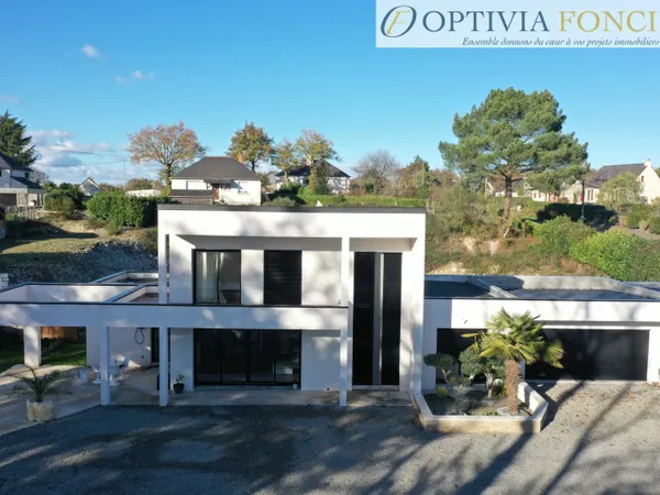 Exclusivité - Maison contemporaine T6 135 m2 - 2 722 m2 - Gr 