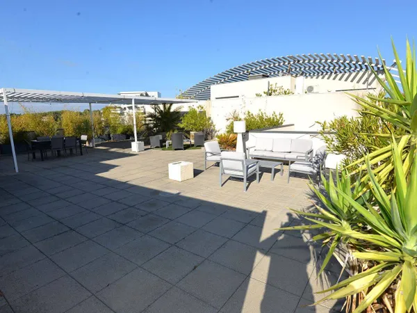 Duplex 3 pièces 80 m² 