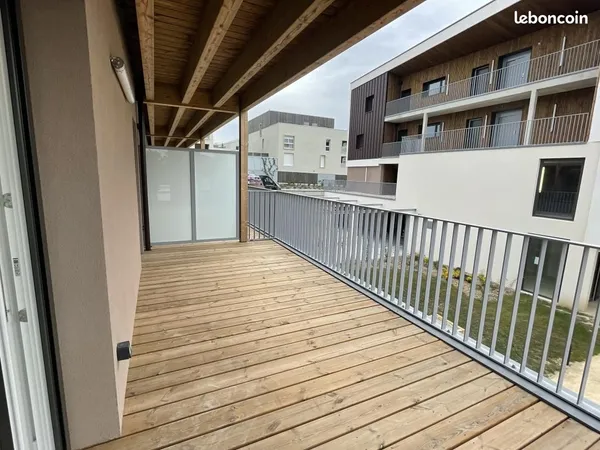 Appartement 4 pièces 81 m² 