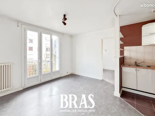 Appartement 1 pièce 30 m² 