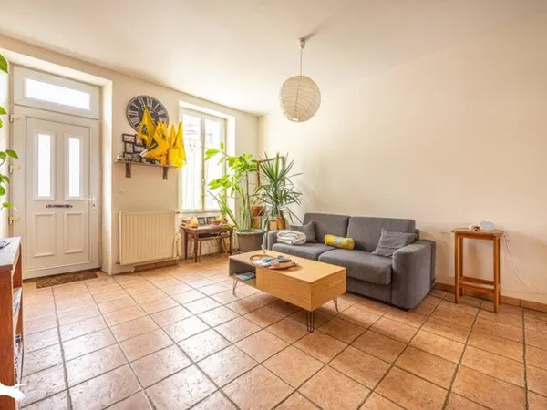Maison de ville de 6 pièces principales 
