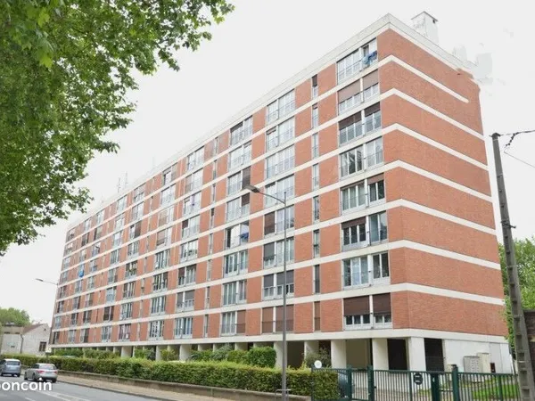 Appartement 5 pièces 85 m² 