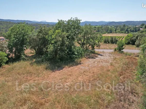 Terrain 1890 m² Carcès 