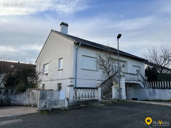 Maison 5 pièces 195 m² 