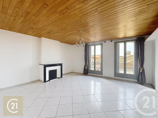 Appartement 3 pièces 82 m² 