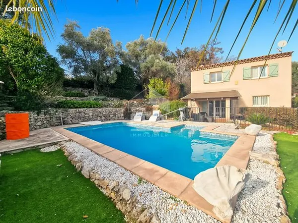 Maison 4 pièces 130 m² 