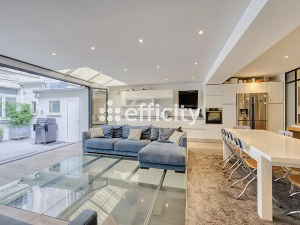 Appartement 7 pièces 200 m² 