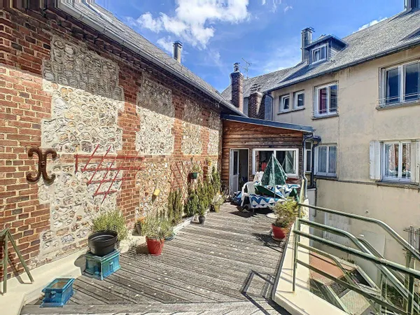 Appartement 5 pièces 103 m² 