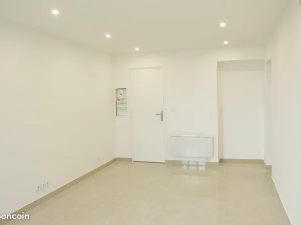 Villemomble - Grand 3 pièces 59 m² entièrement rénové - Quartier recherché 