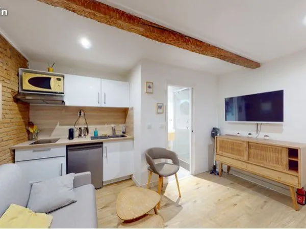 Studio au coeur des Carmes classé deux étoiles 