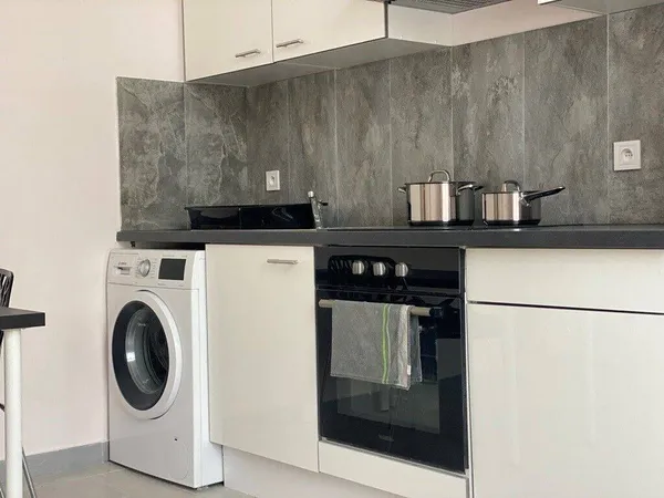 Appartement 2 pièces 27 m² 