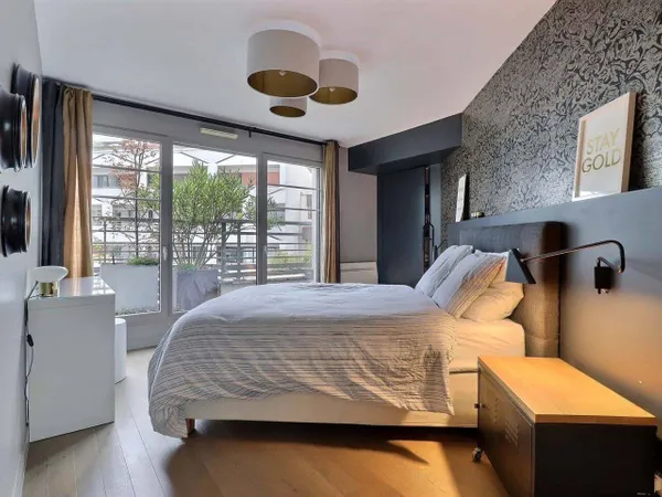 Duplex 5 pièces 146 m² 