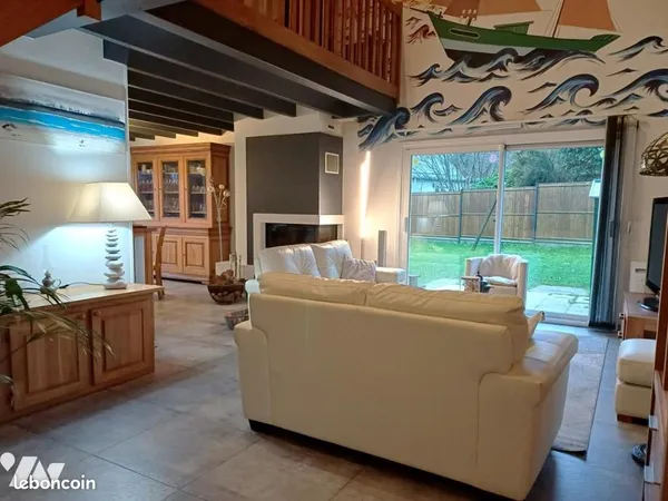 Maison 6 pièces 119 m² 