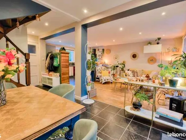 Maison de ville 6 pièces 121 m² 