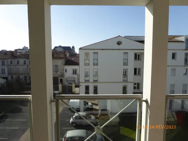 Location Appartement T3 au Centre de La Rochelle 