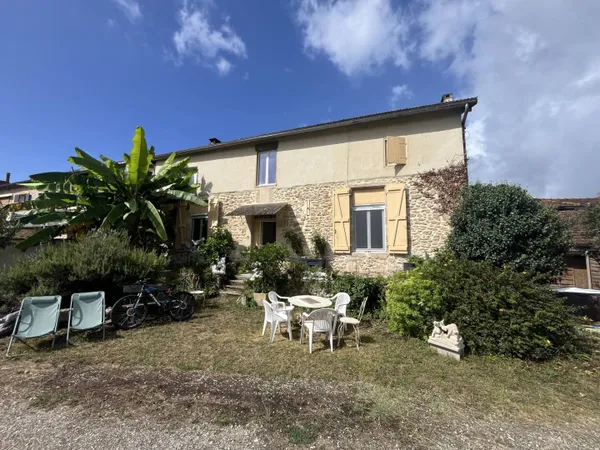 Maison 4 pièces 158 m² 