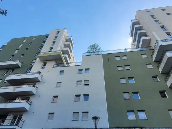 Appartement 4 pièces 83 m² 