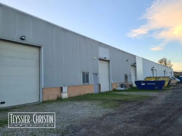 Local commercial 160 m² 