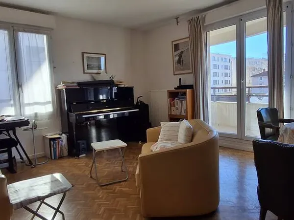 Appartement 3 pièces 61 m² 
