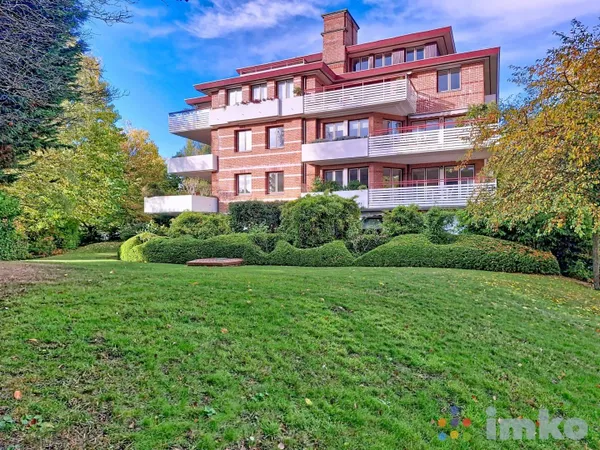 Appartement 3 pièces 109 m² 