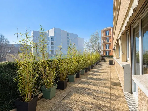 Appartement 3 pièces 102 m² 