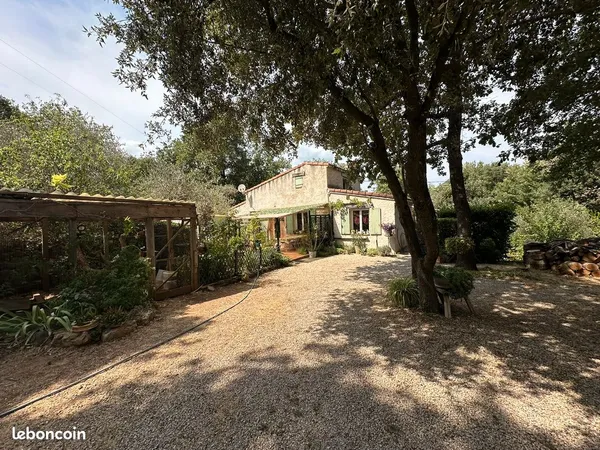 Maison T3/4 au calme absolu 