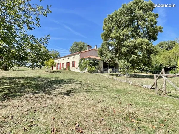 Longère 5 pièces 226 m² 