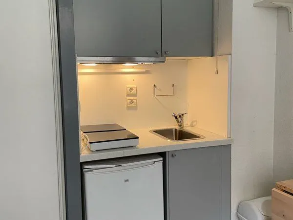 Appartement Location Bordeaux 1p 19m² 530€