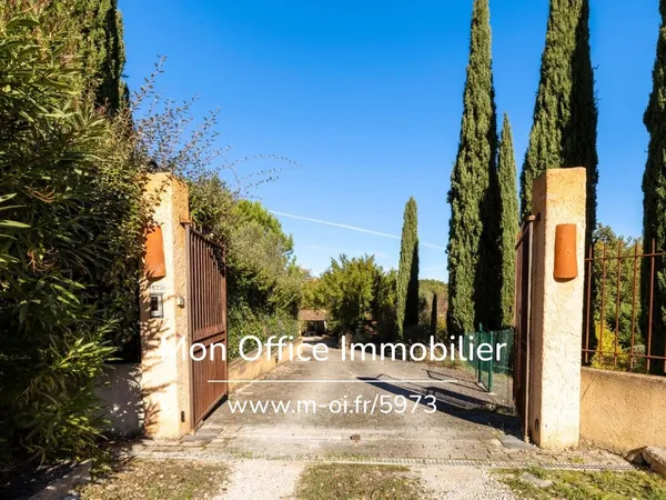 Référence : 5973-JAN - Maison 5 pièces à Simiane-Collongue au calme absolue 