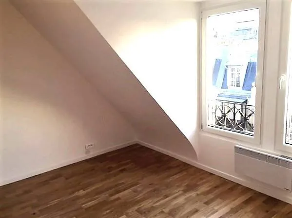Appartement 1 pièce 18 m² 